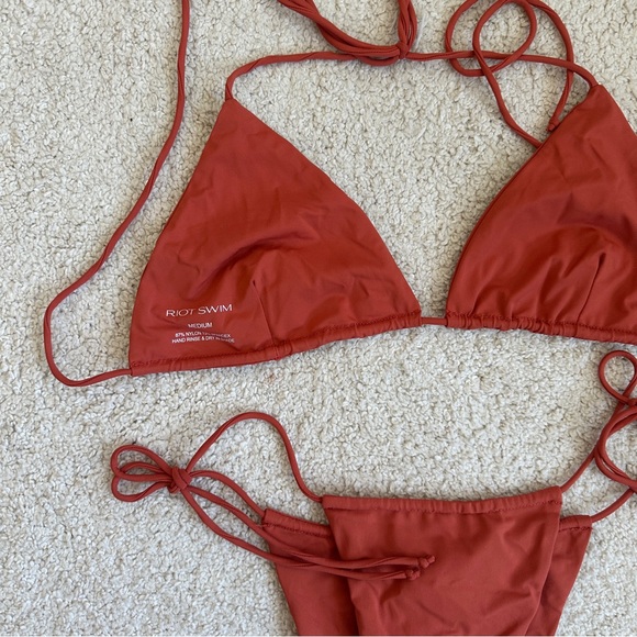NWOT SET RIOT SWIM AMBER:  BIXI  BIKINI TOP (M), BOTTOM (L) - Picture 4 of 6